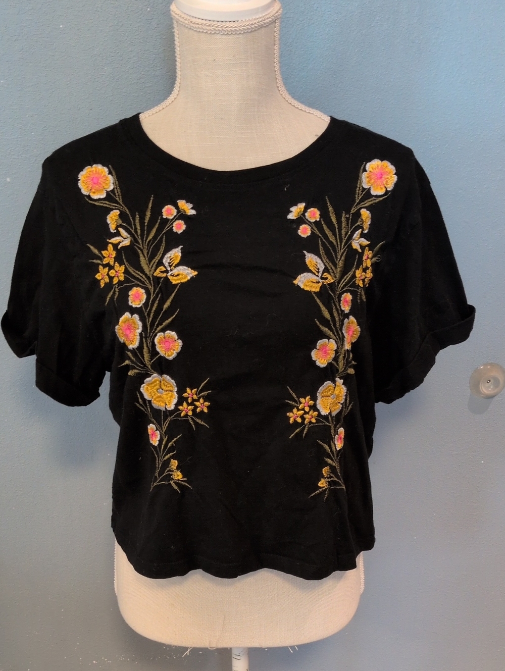 Darling Blue Floral Embroidery 100% Cotton Cropped Rolled Sleeves Top Whimsigoth